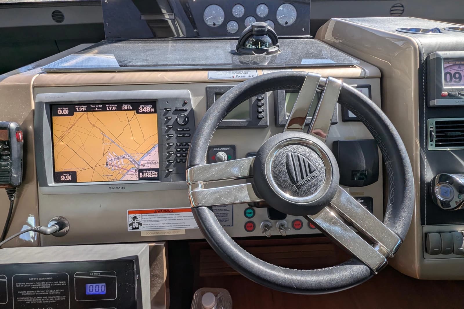 2010 Fairline Squadron