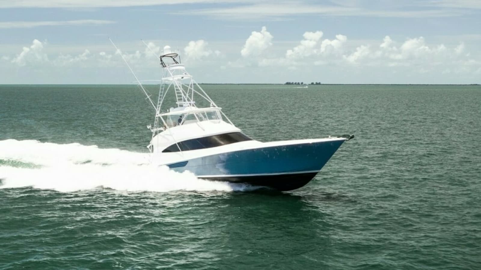 2018 Viking 72 Convertible - Wrapped Up