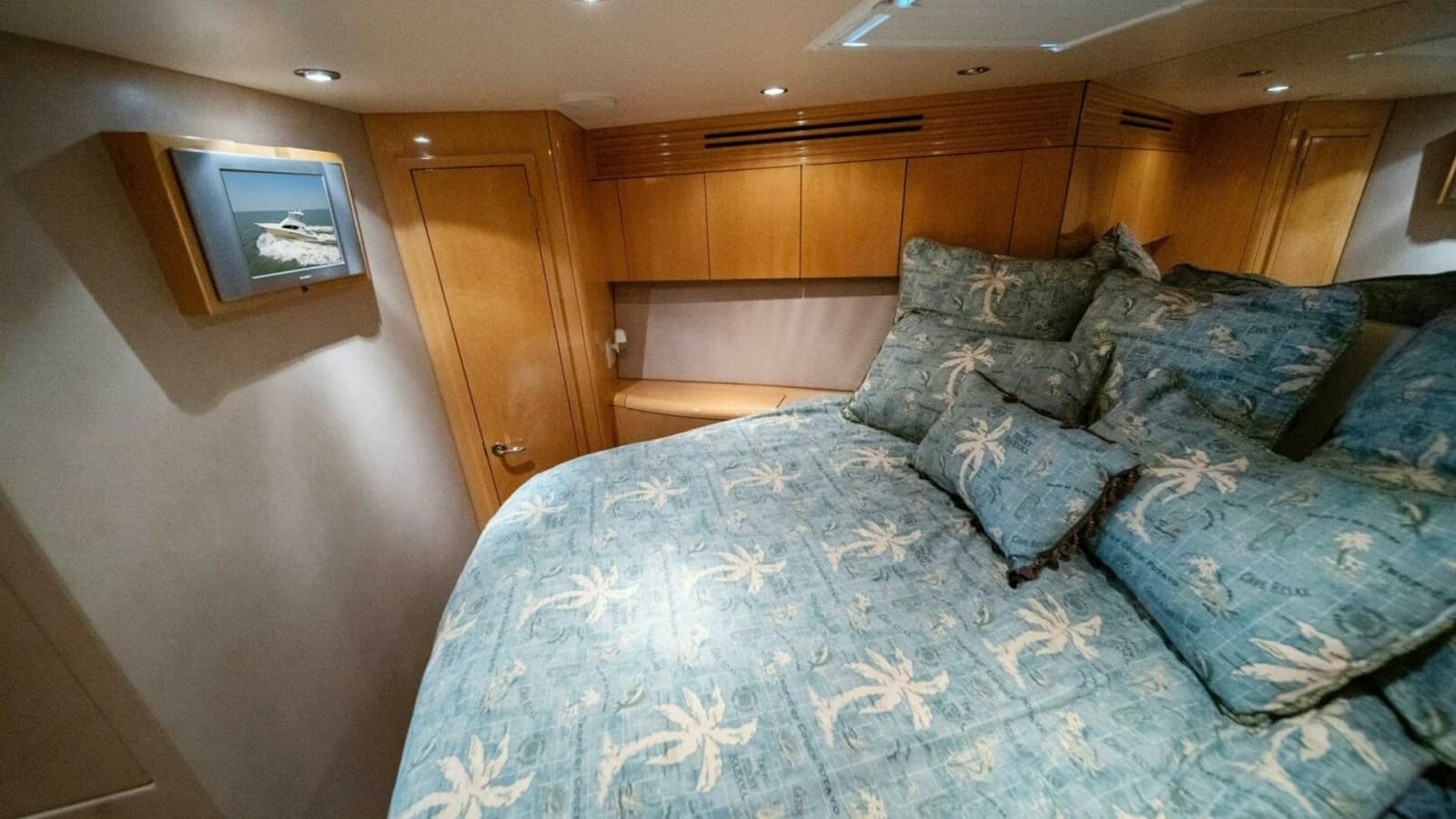 2003 Hatteras 54 Convertible - Big Boyd