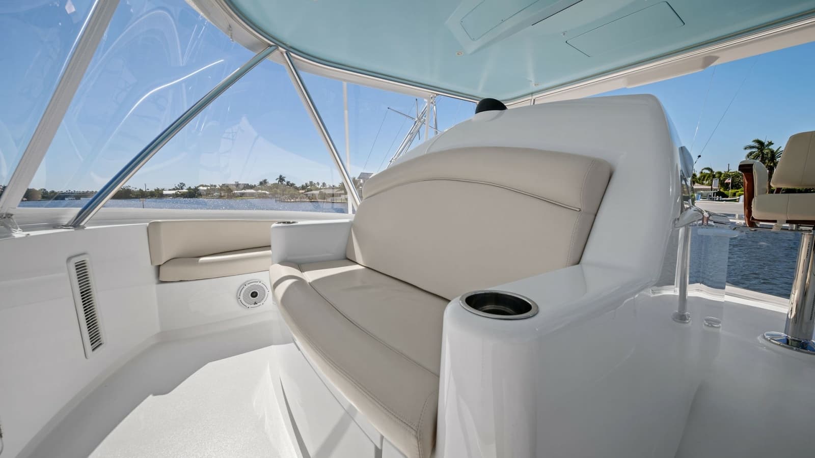Flybridge Seating Area