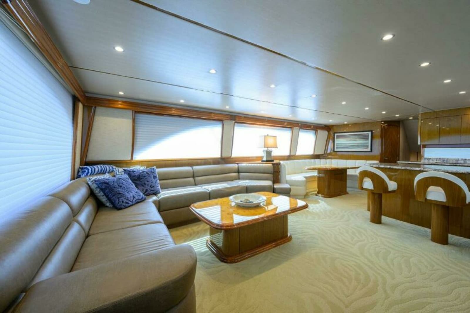 Viking 82 BLU FROG - Salon