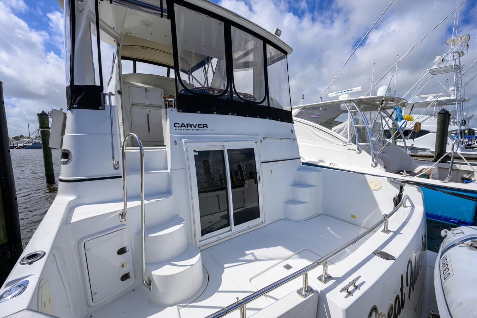 Carver 444 - Great Adventure