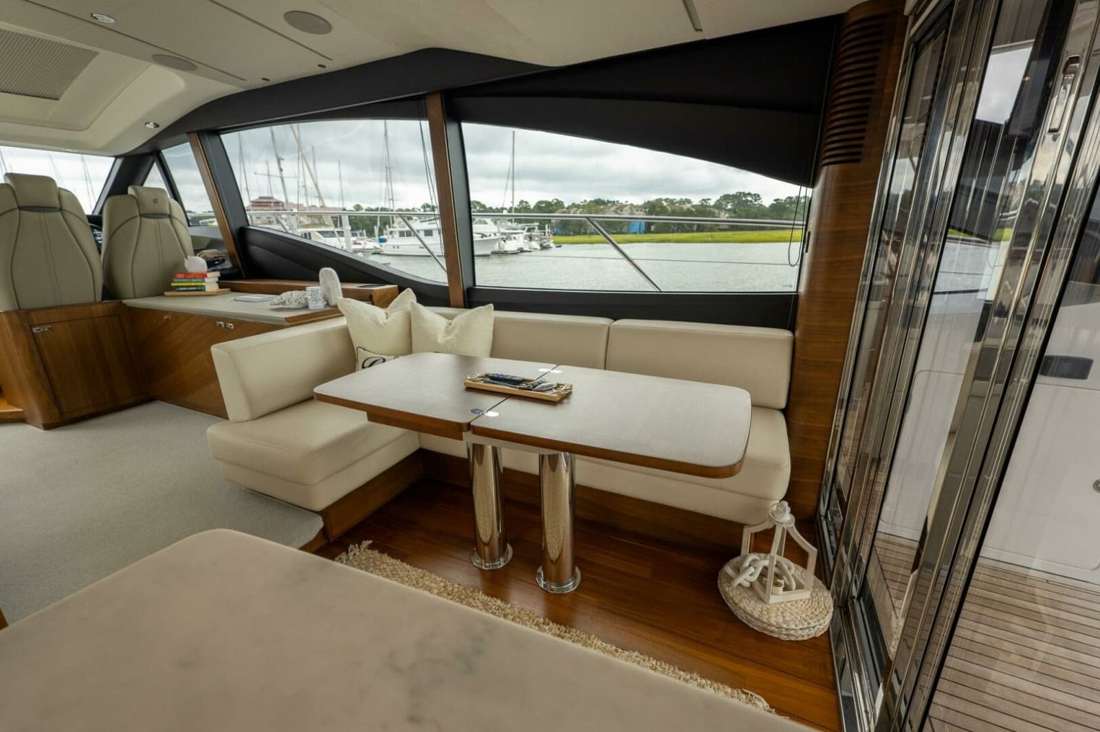 Princess 62 - Regent - Salon