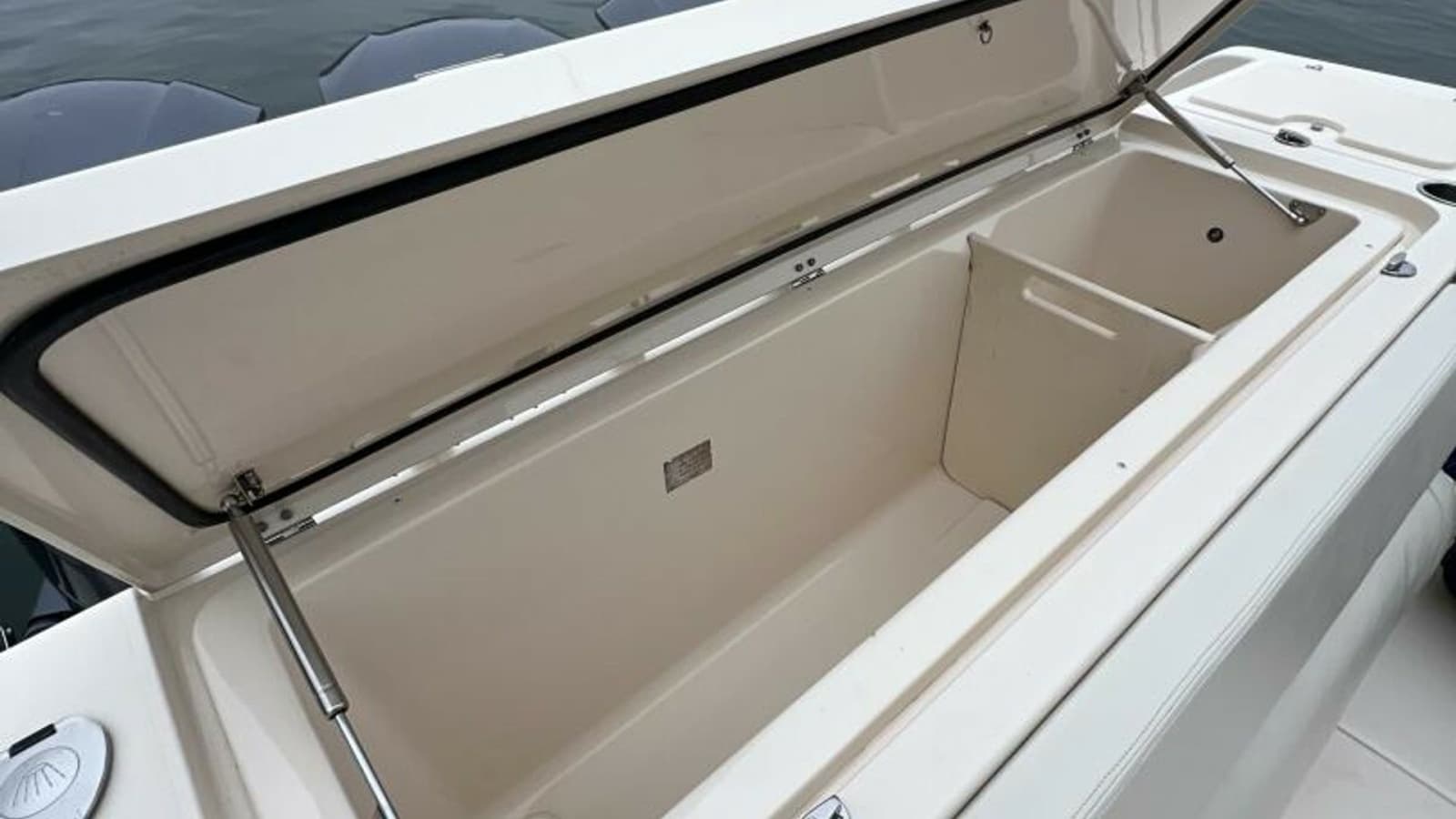 2018 Grady-White 370 Express "Be Chumming"