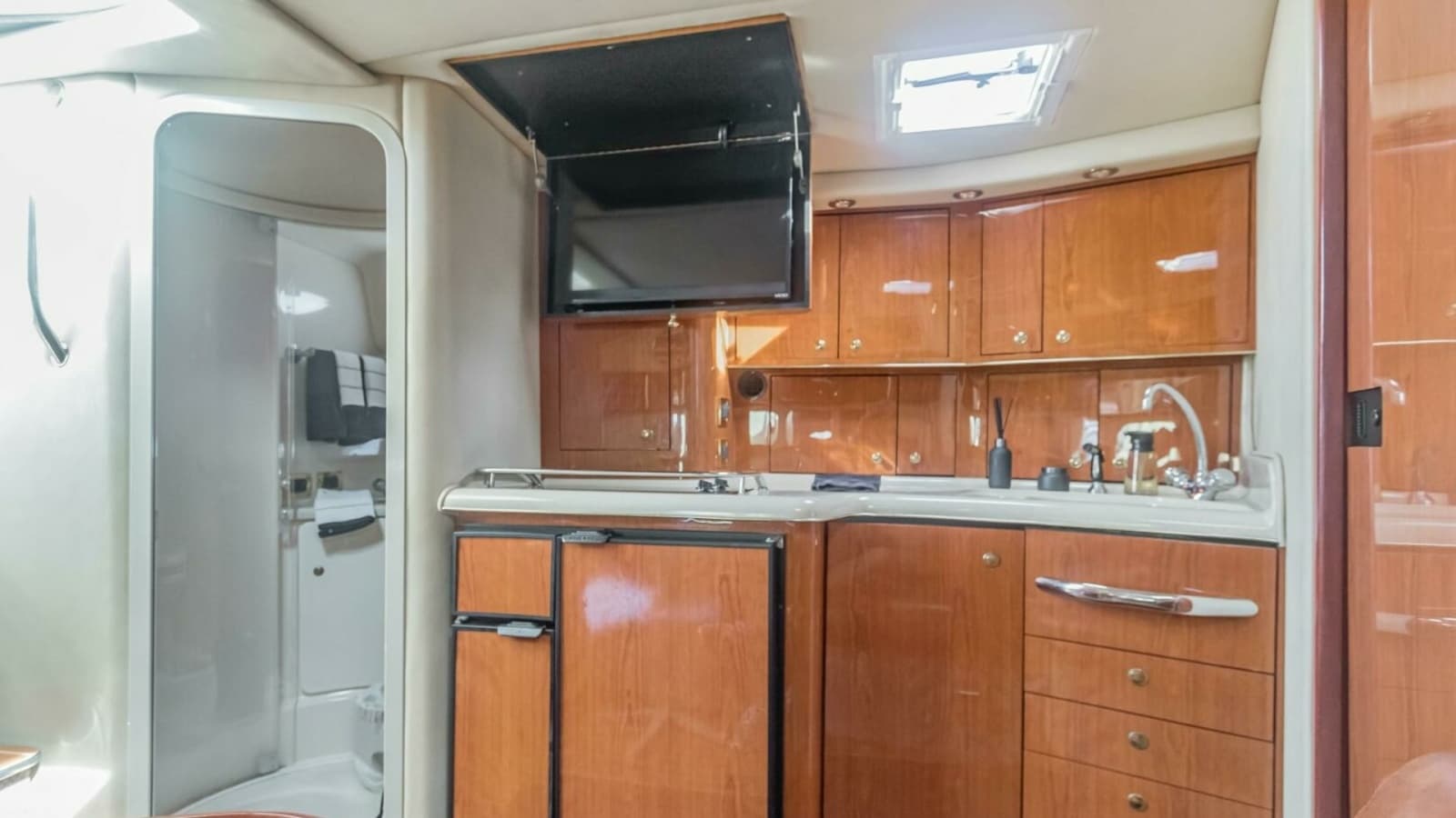 2000 Sea Ray 370 Express Cruiser "Sandie Lee" - Galley and Head Entrance View