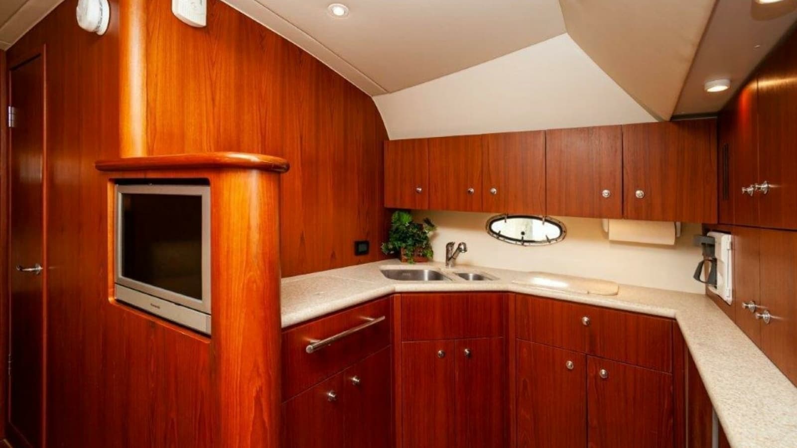 2003 Tiara Yachts 4200 Open Kingfisher Galley 3