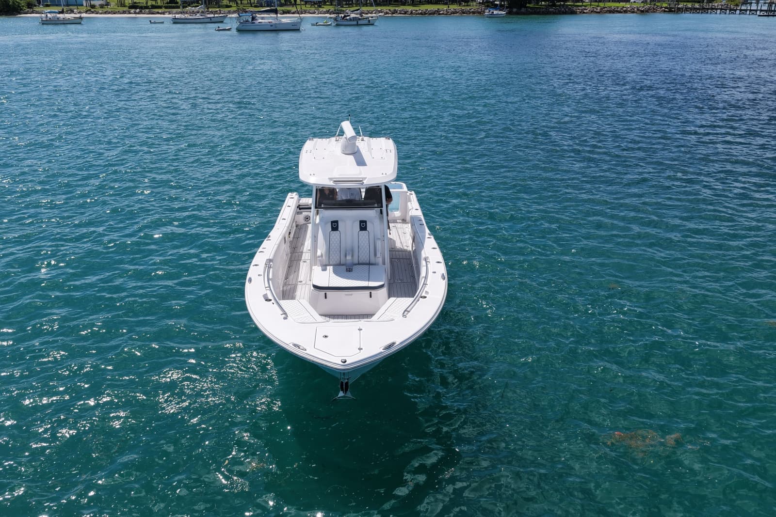 2025 Sea Fox 328 Commander