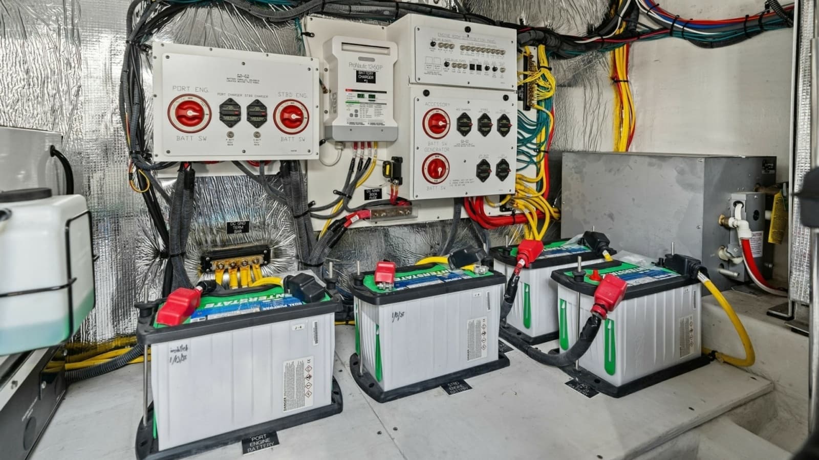 2019 Cruisers Yachts 42 Cantius 'Truly Ineffable'