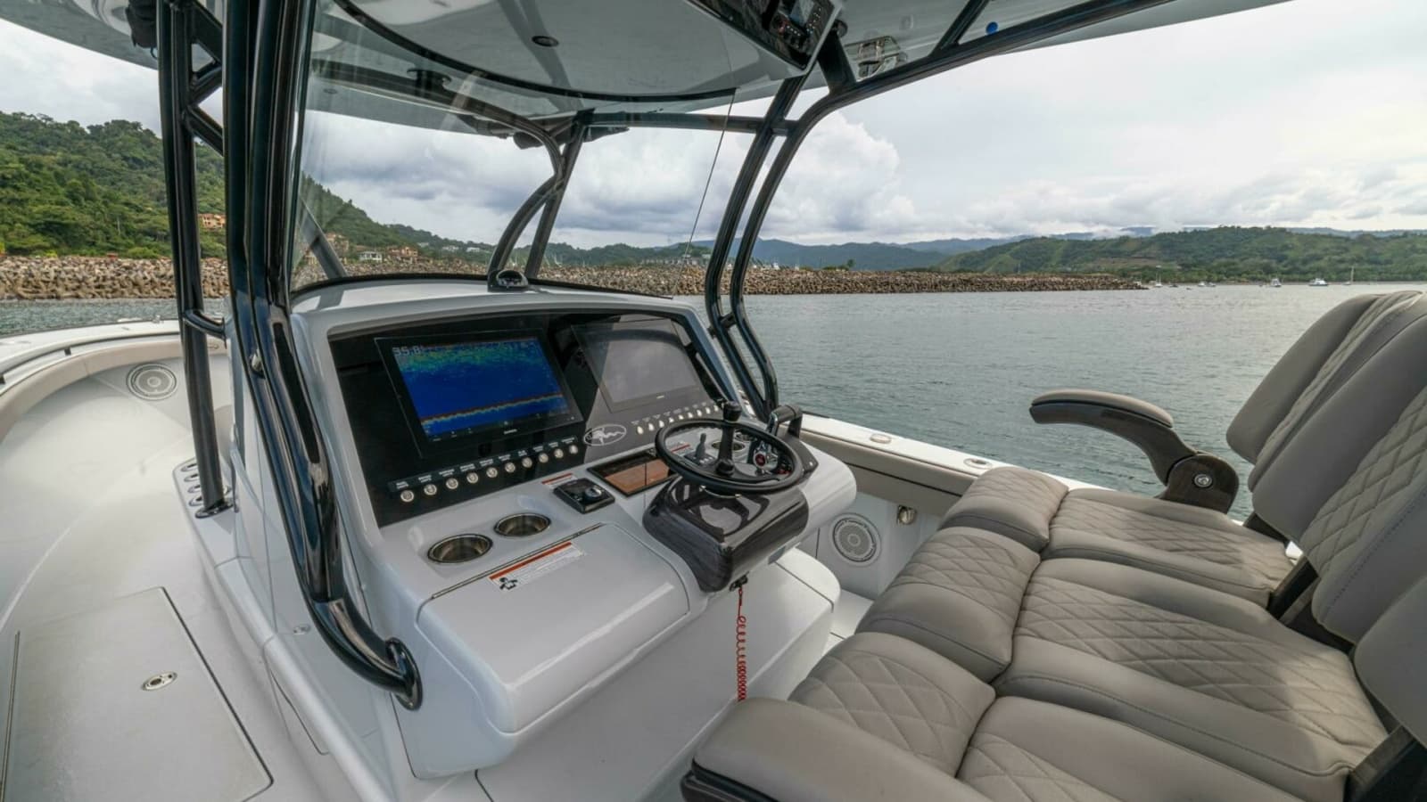 2024 Valhalla Boatworks V-33 "Shit Show"