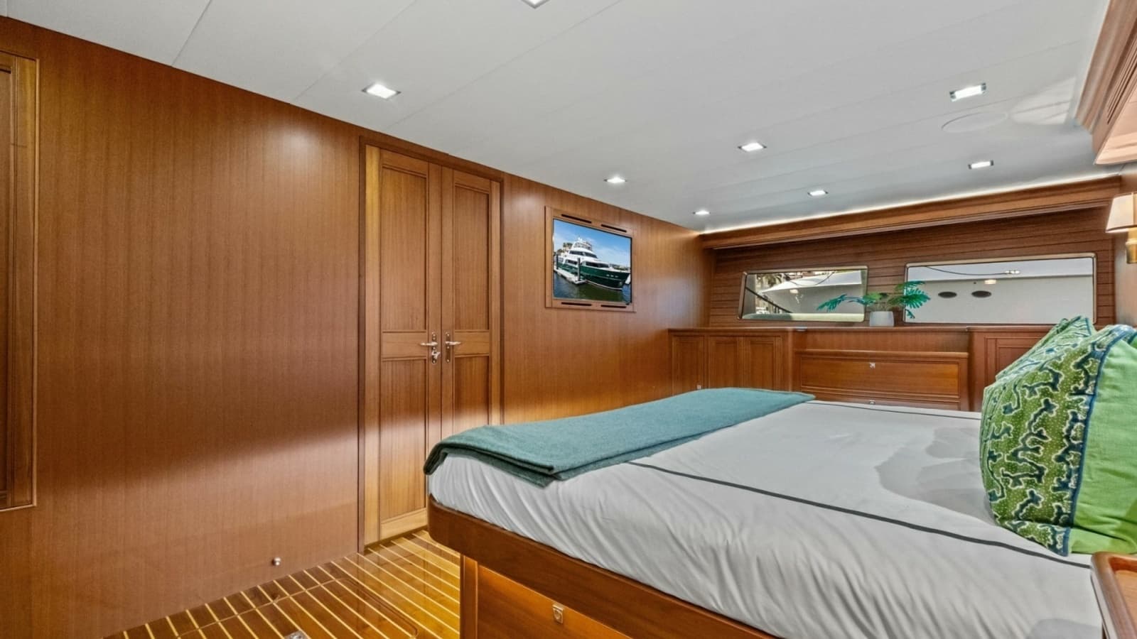 2024 Marlow 90 V - Artemis II