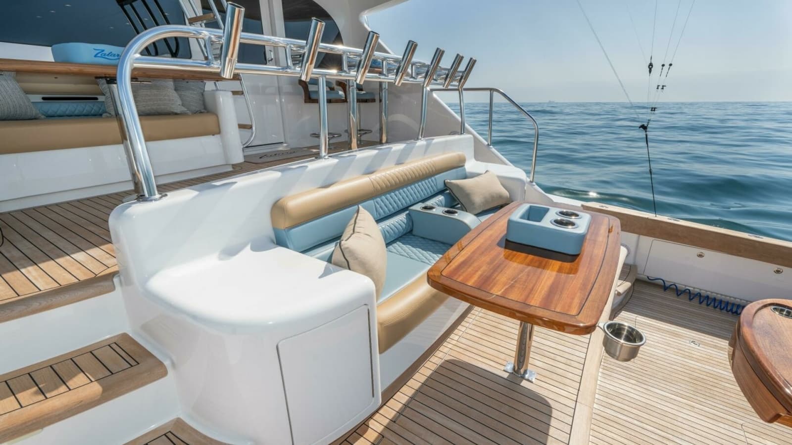 2025 Viking 90C "Zatara"