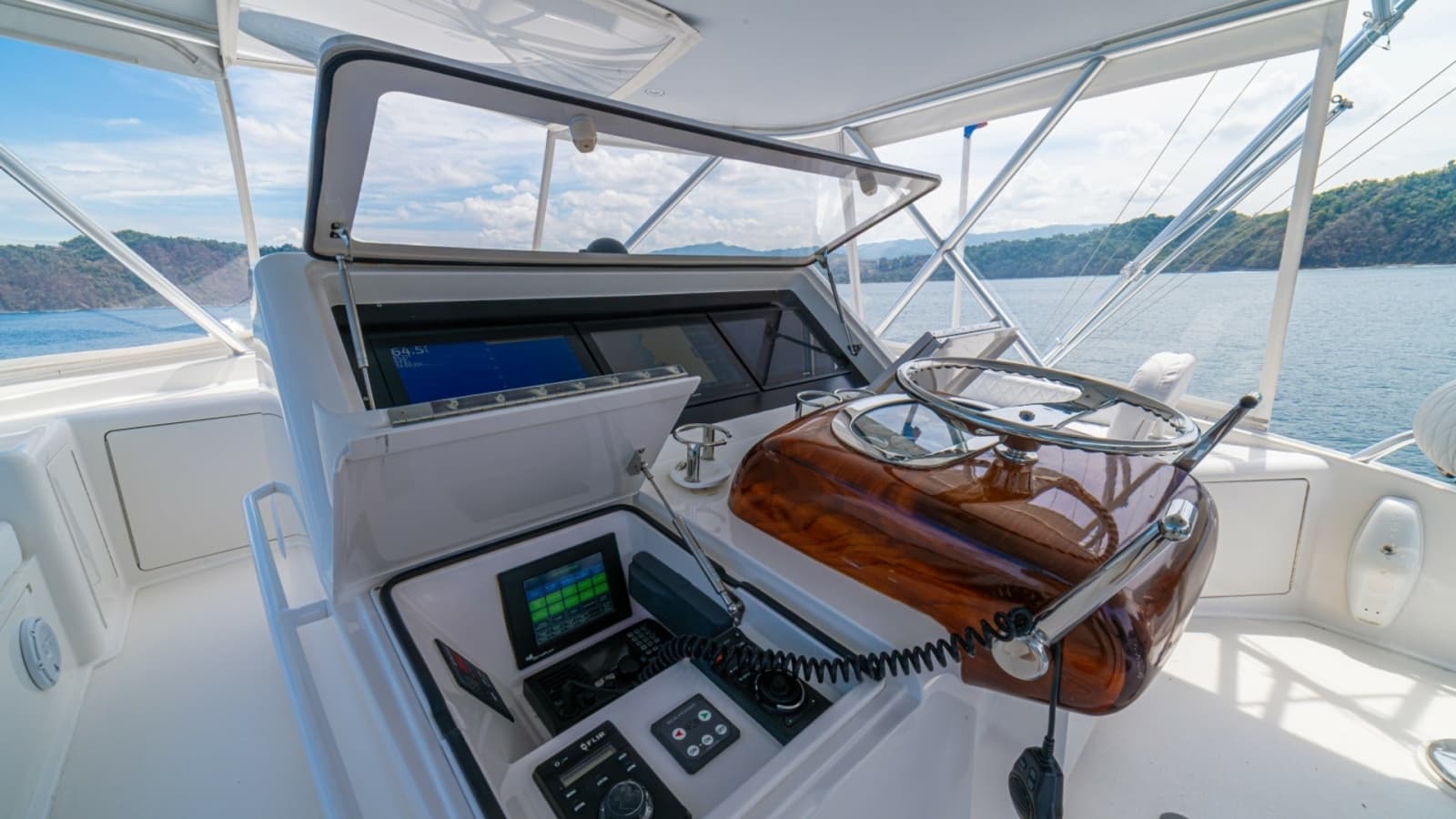 60 Viking Convertible 2012 "Contango"