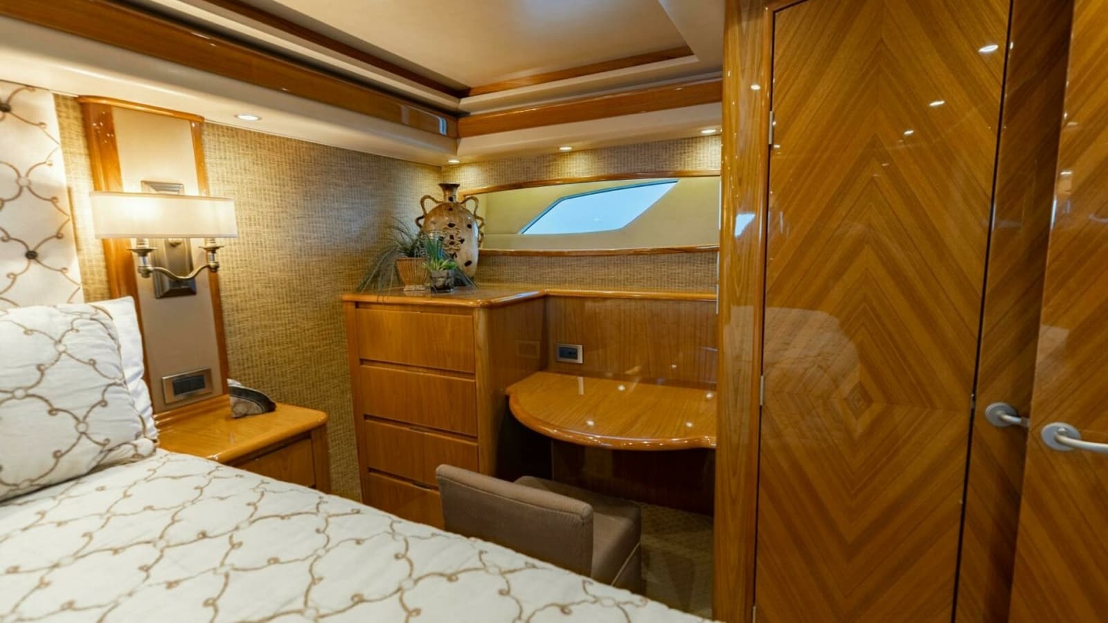 2013 Viking 76 Convertible- REEL FIRE- Master Stateroom