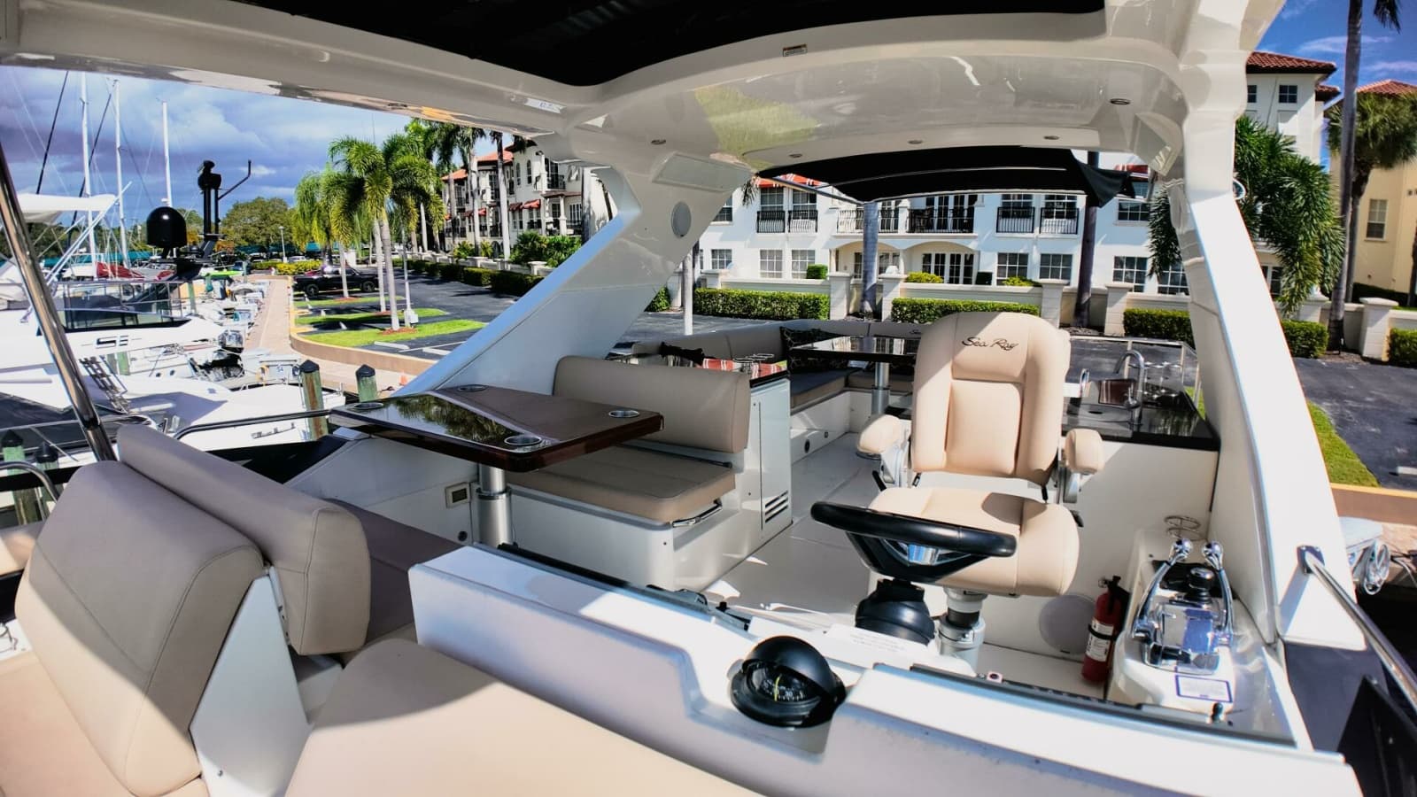 2016 Sea Ray L590 Fly