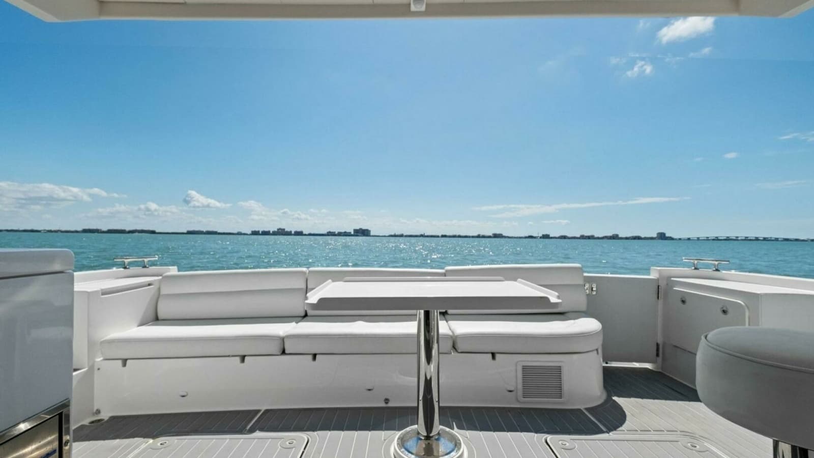 2018 Outboard Express Catamaran 47