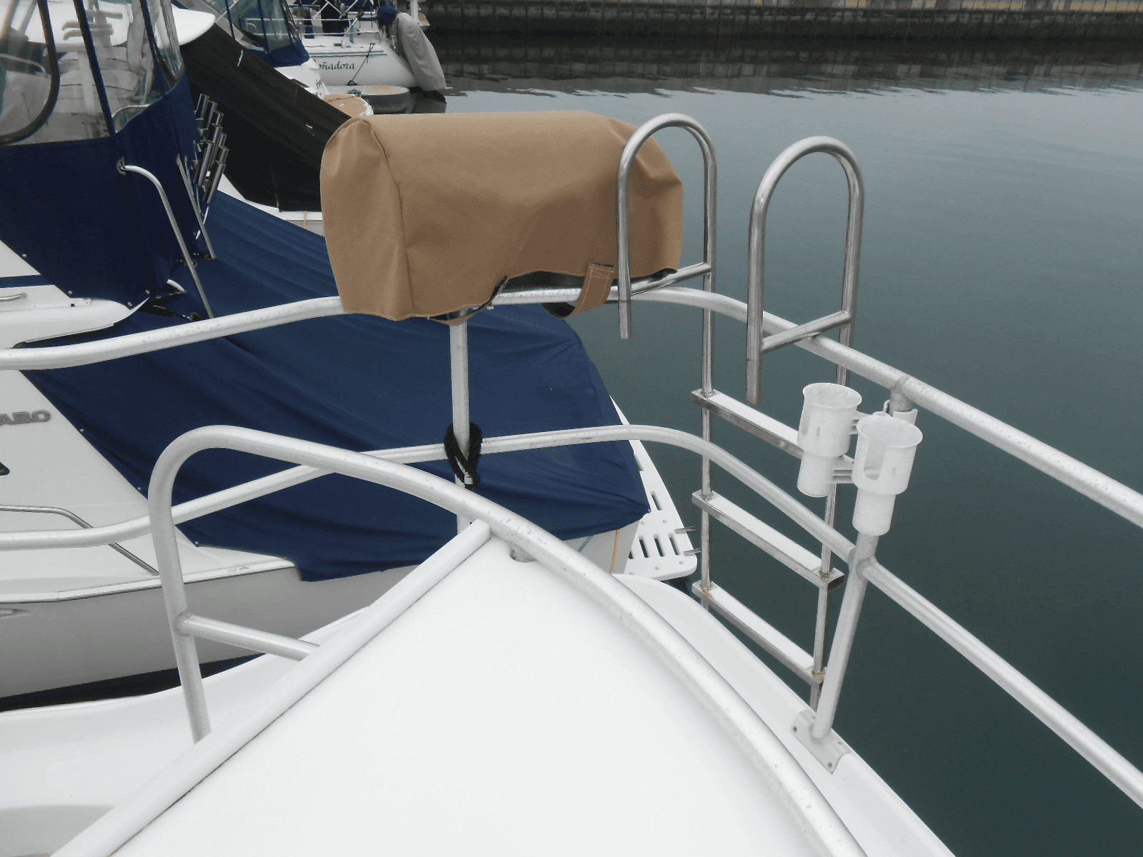 1997 Mainship 350