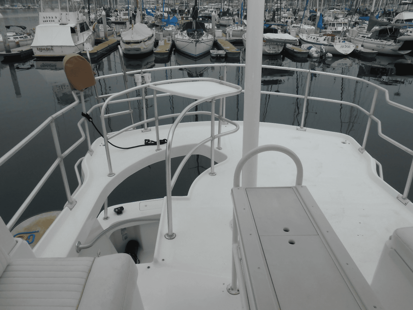 1997 Mainship 350
