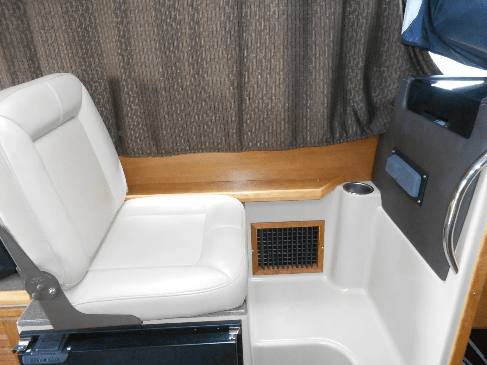 2013 Cutwater C-28