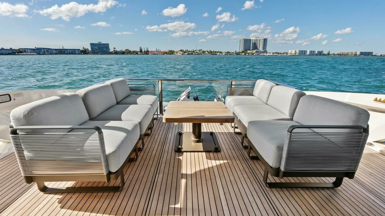 2025 Absolute 75 Navetta