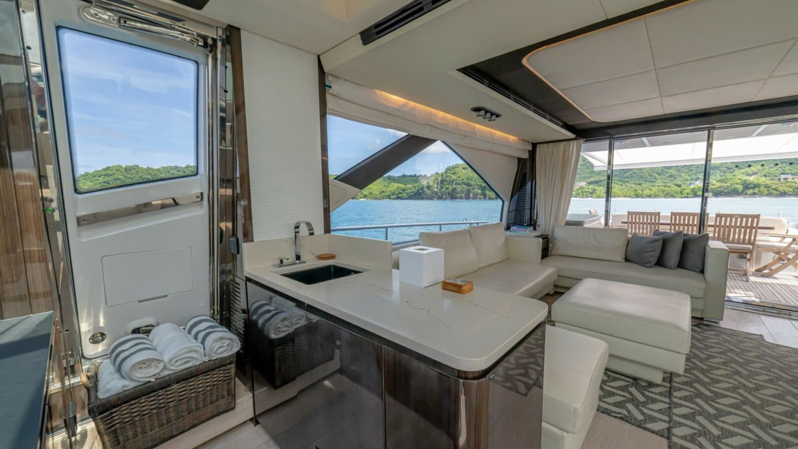 2017 Azimut 77 "Carpe Diem"