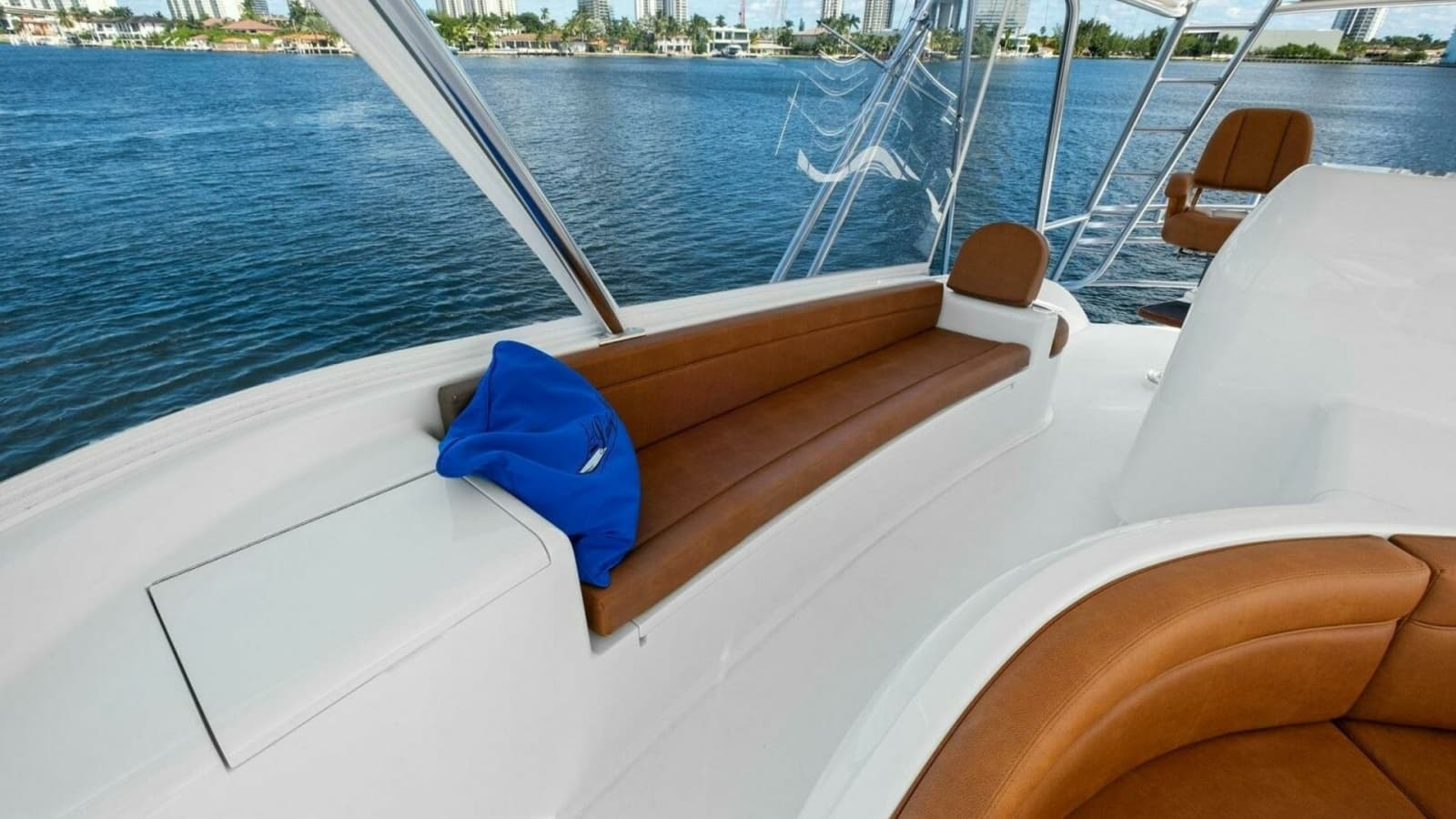 2012 82 Viking Convertible - Lady Di