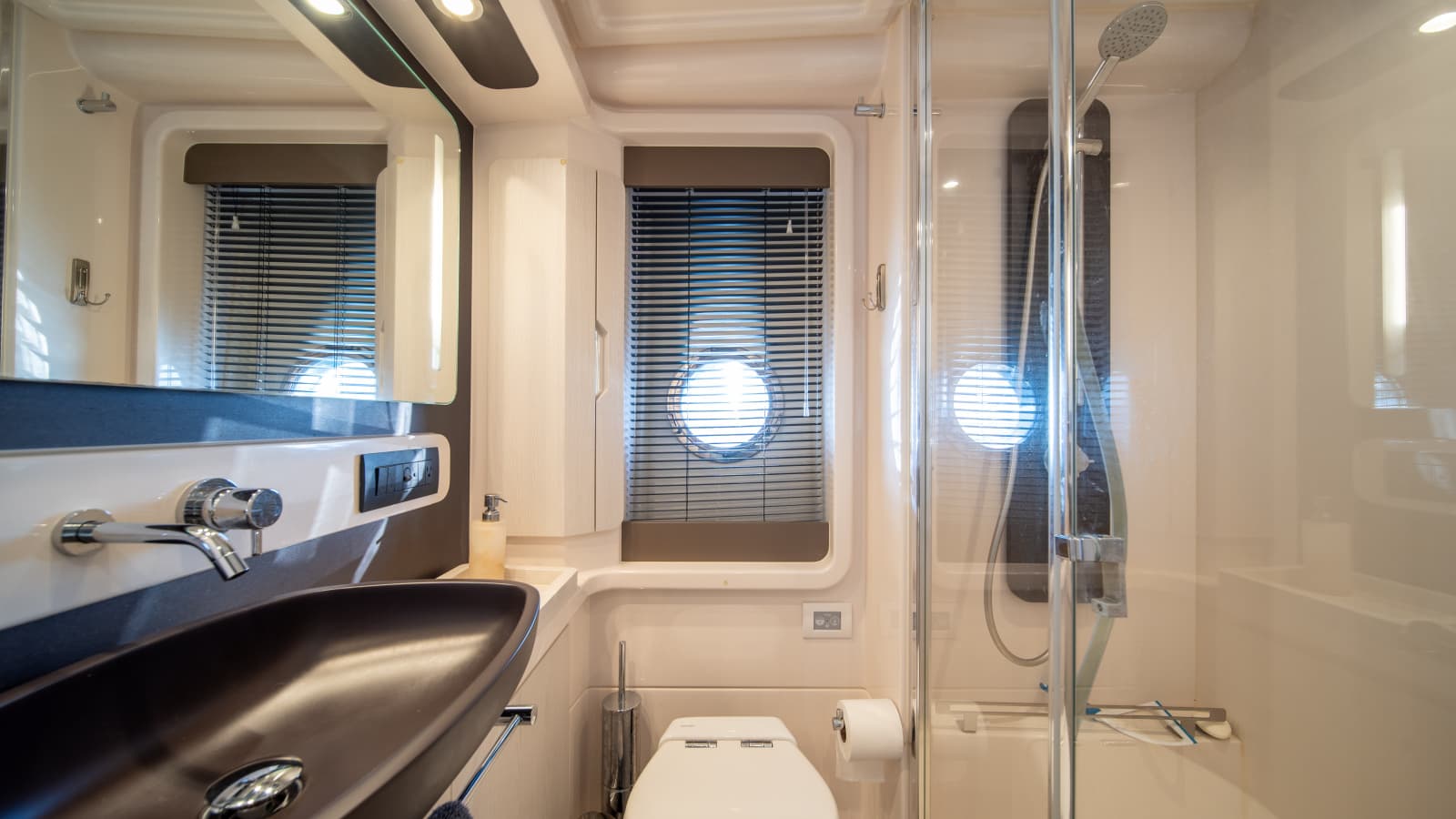 2020 Azimut 50 Flybridge