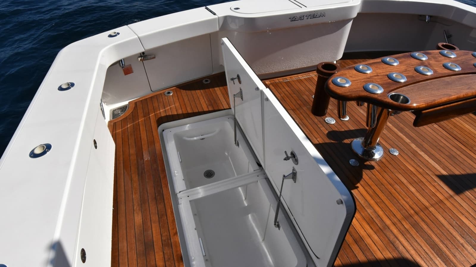 2016 Viking 55 Convertible TAG Team