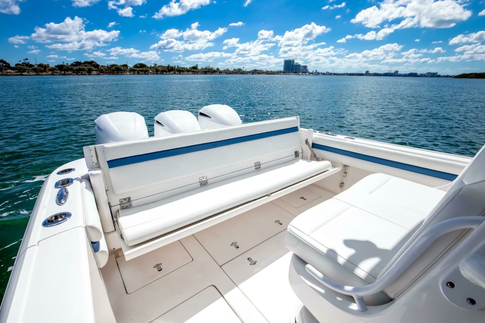 Intrepid 375 - Under Helm Head