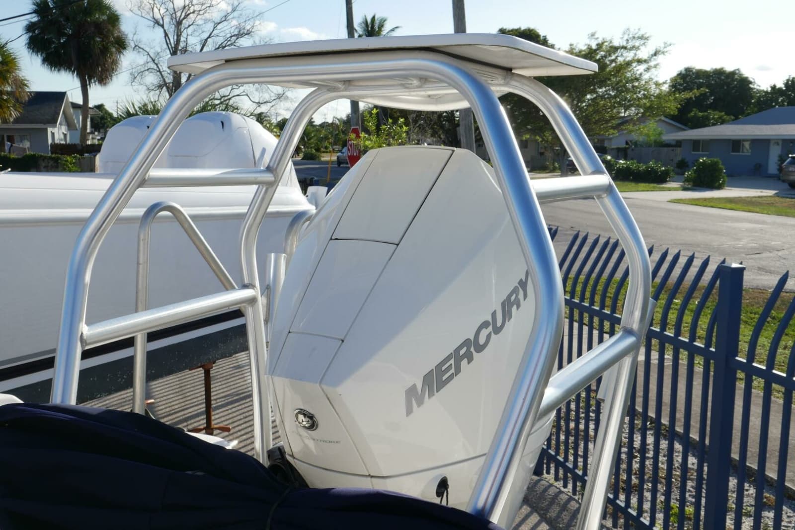 Boston Whaler 31 - CHUCK - Engine