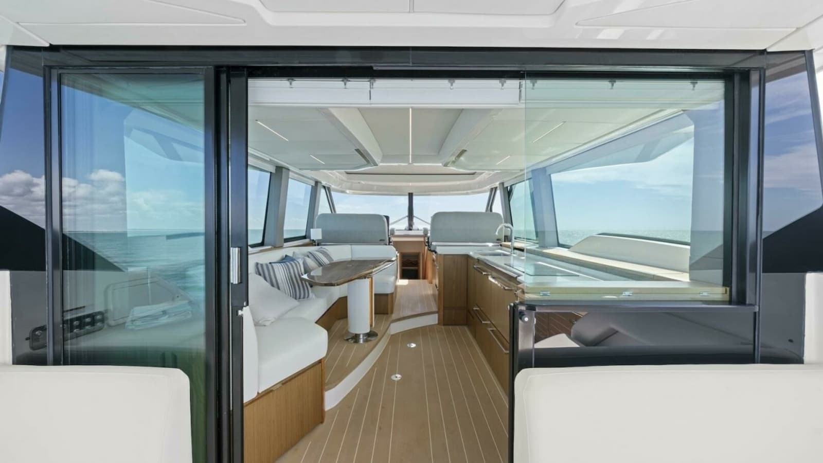 2023 Tiara Yachts EX 60
