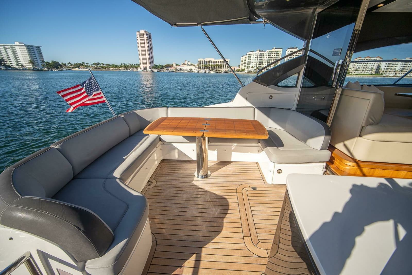2016 Princess V48