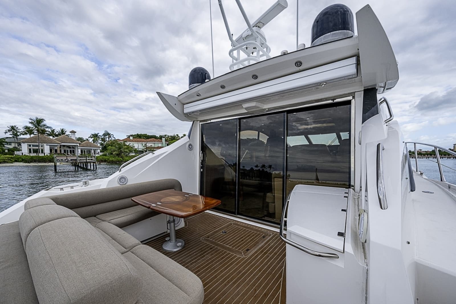 Sunseeker 62 EAGLE II - Cockpit