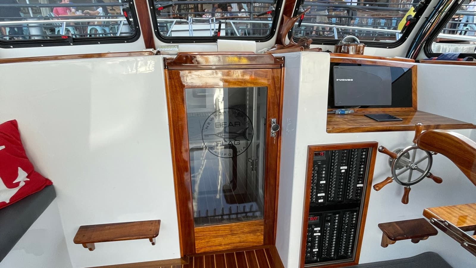 2019 Donelle 35 Flybridge Sportfish "BEAR FLAG 3.0" - Helm Station and Cabin Entry