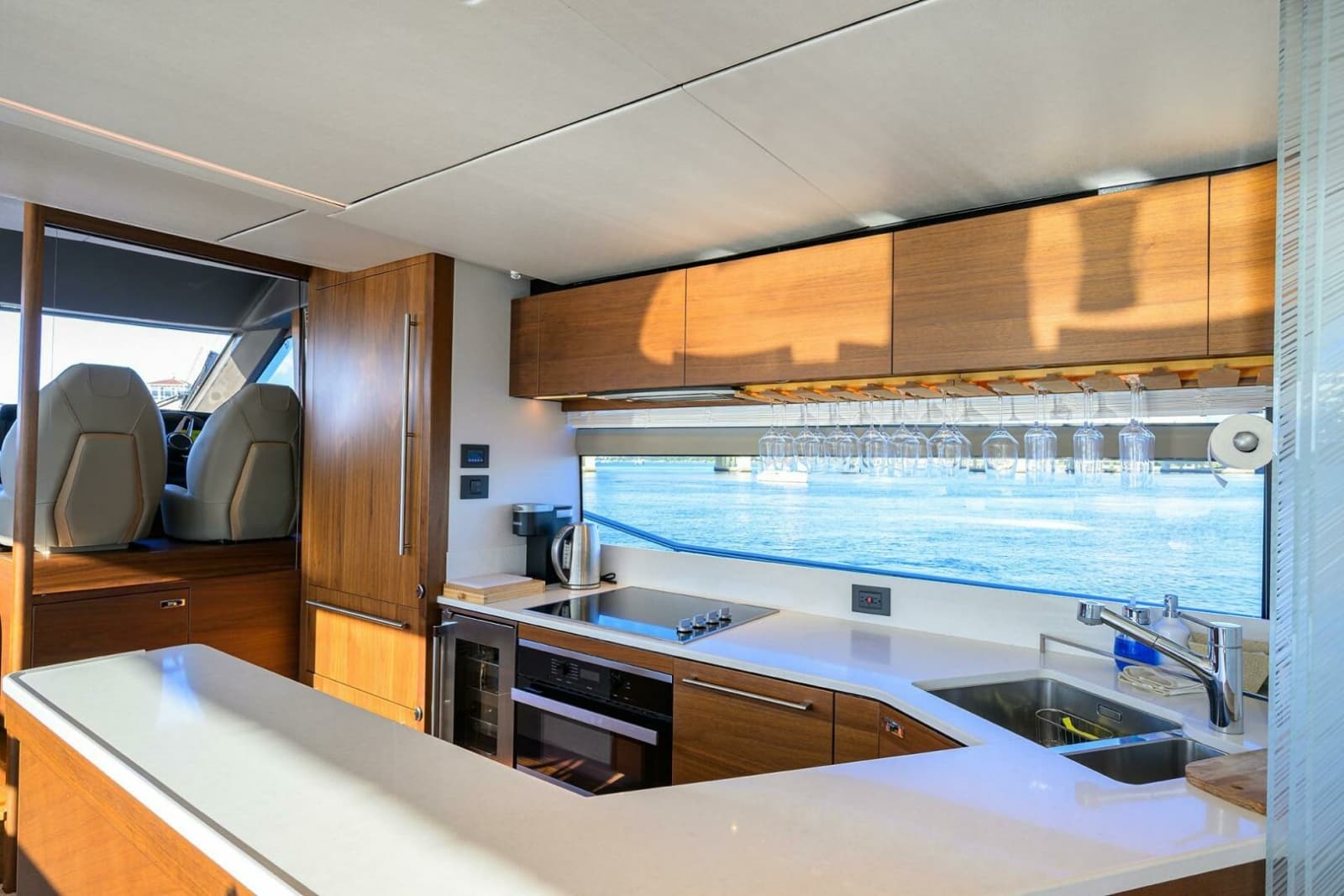 Princess Y78 - Janie II - Galley