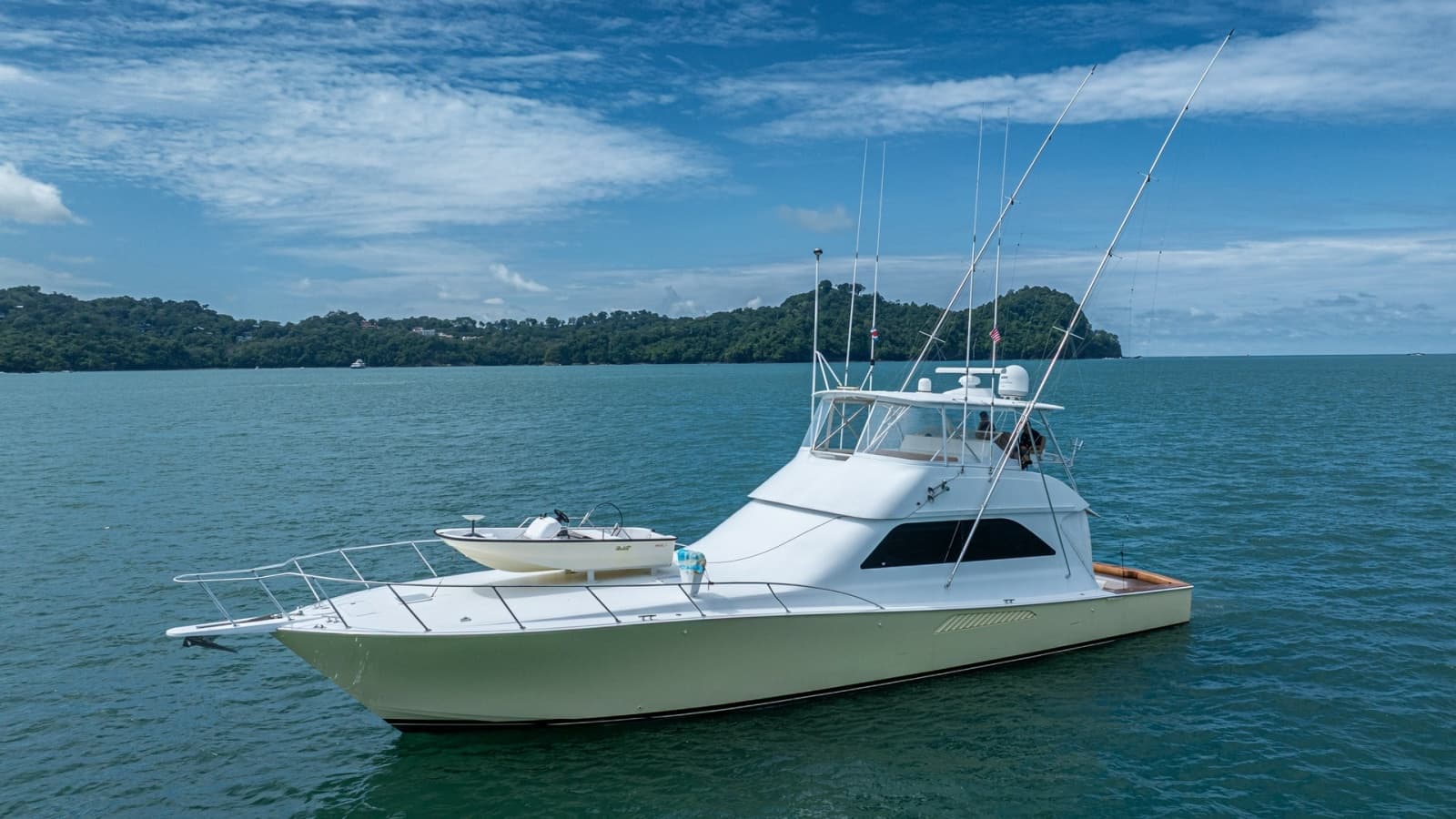 2002 Viking 61 Convertible Exterior View