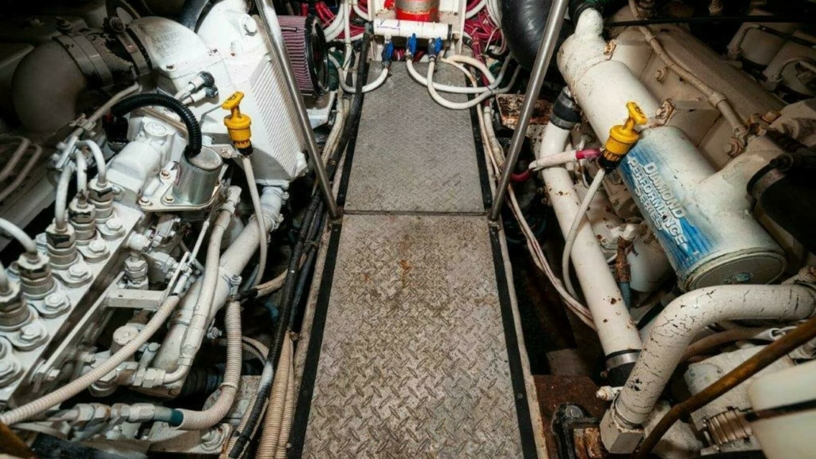 2002 Carver 444 CPMY- Graham's Enterprise