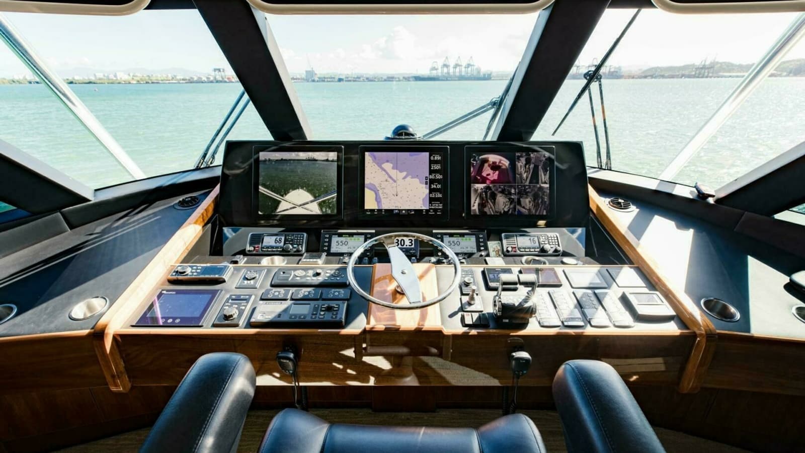 2020 Viking 72 Enclosed Bridge