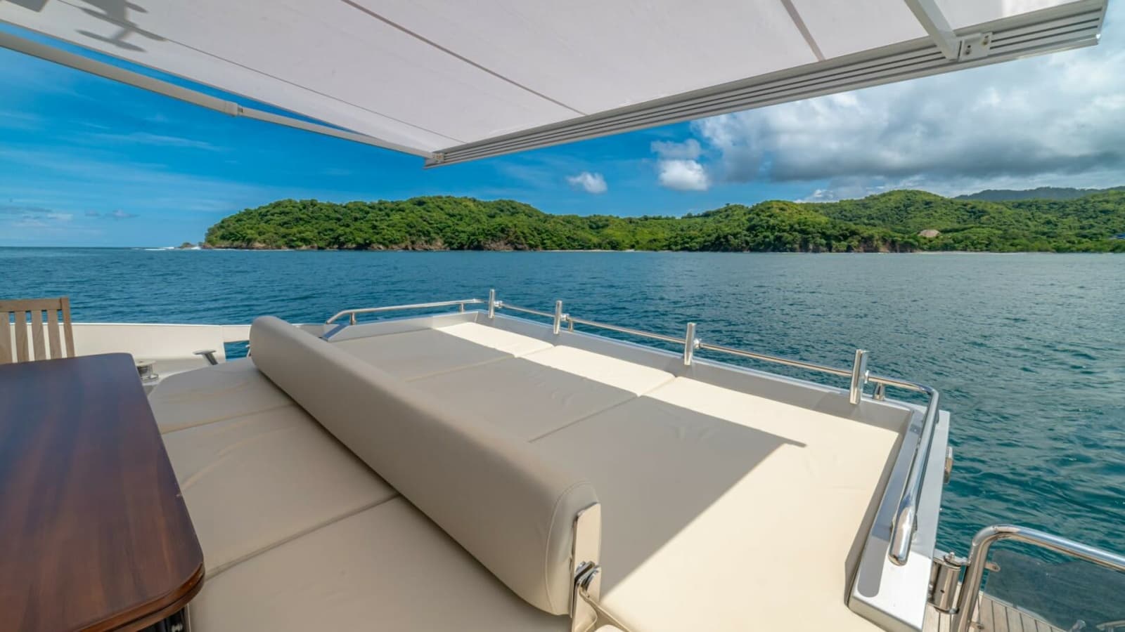 2017 Azimut 77 "Carpe Diem"