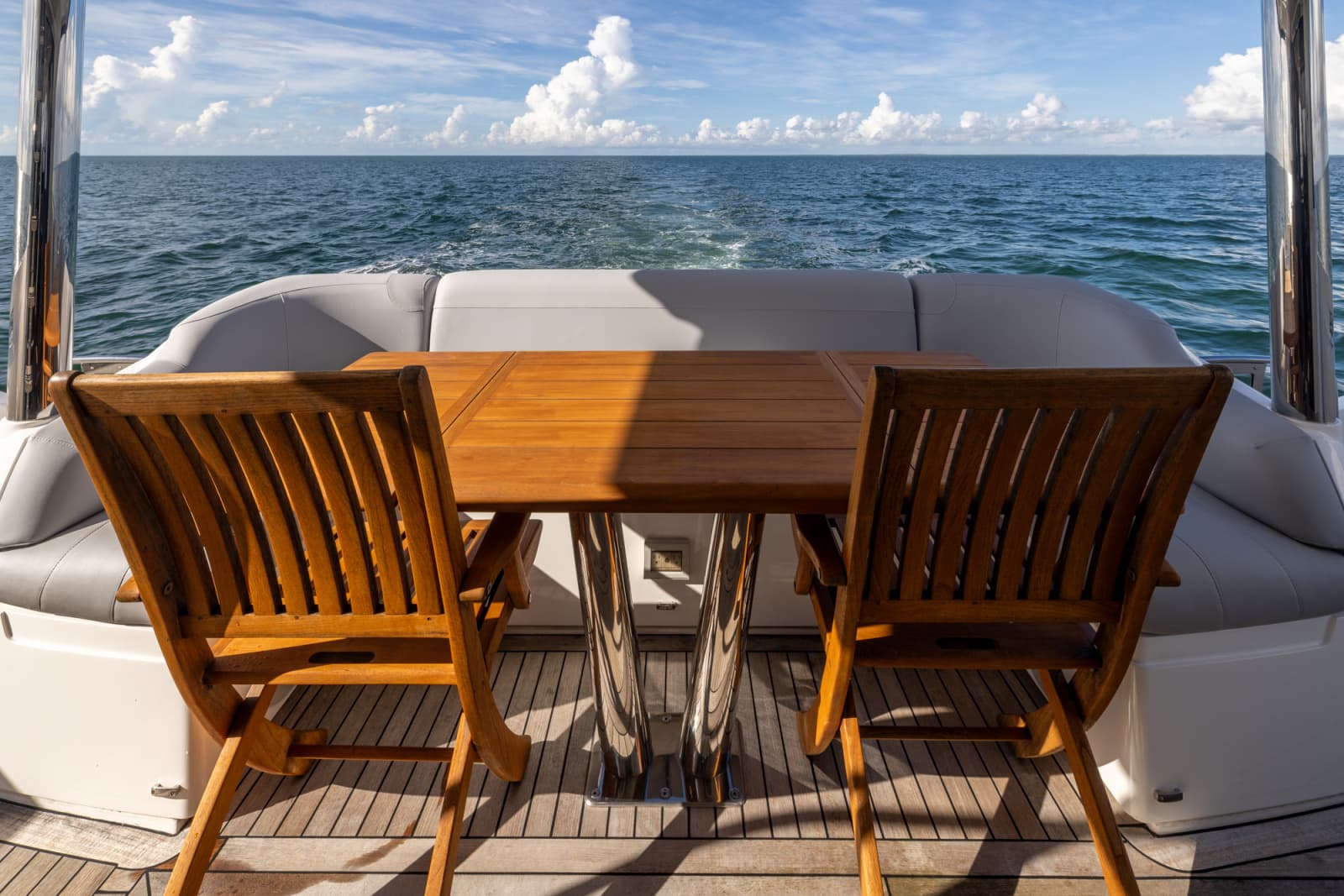 2022 Sunseeker Manhattan 68
