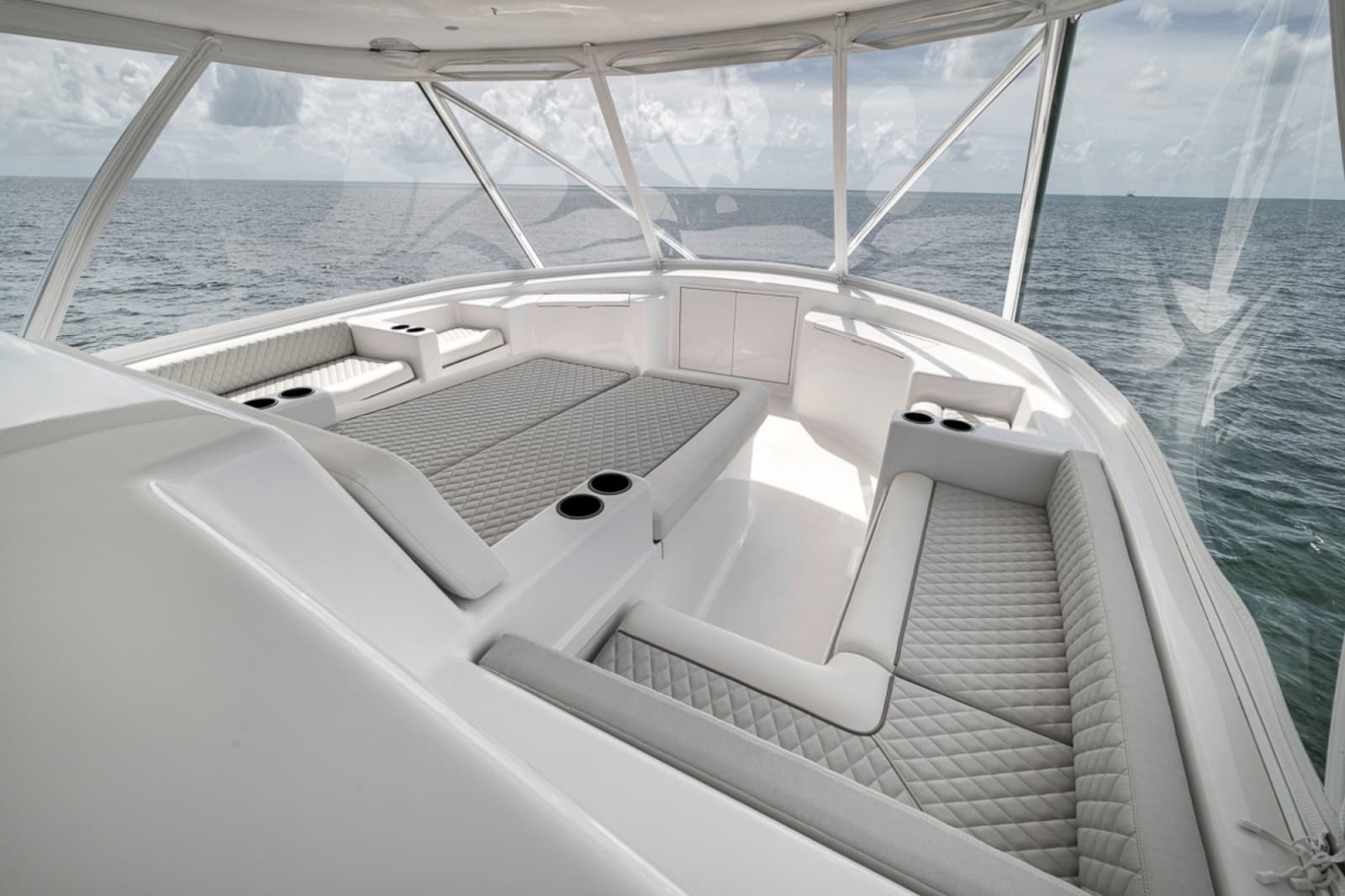 2021 Weaver 75 Convertible