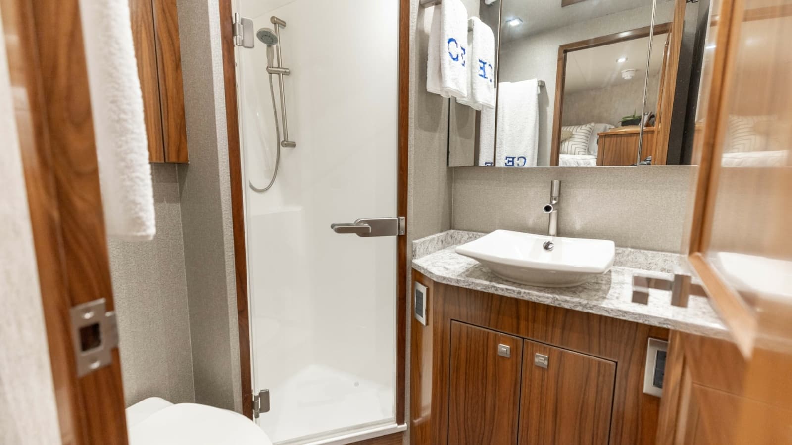 Luxurious Ensuite Bathroom