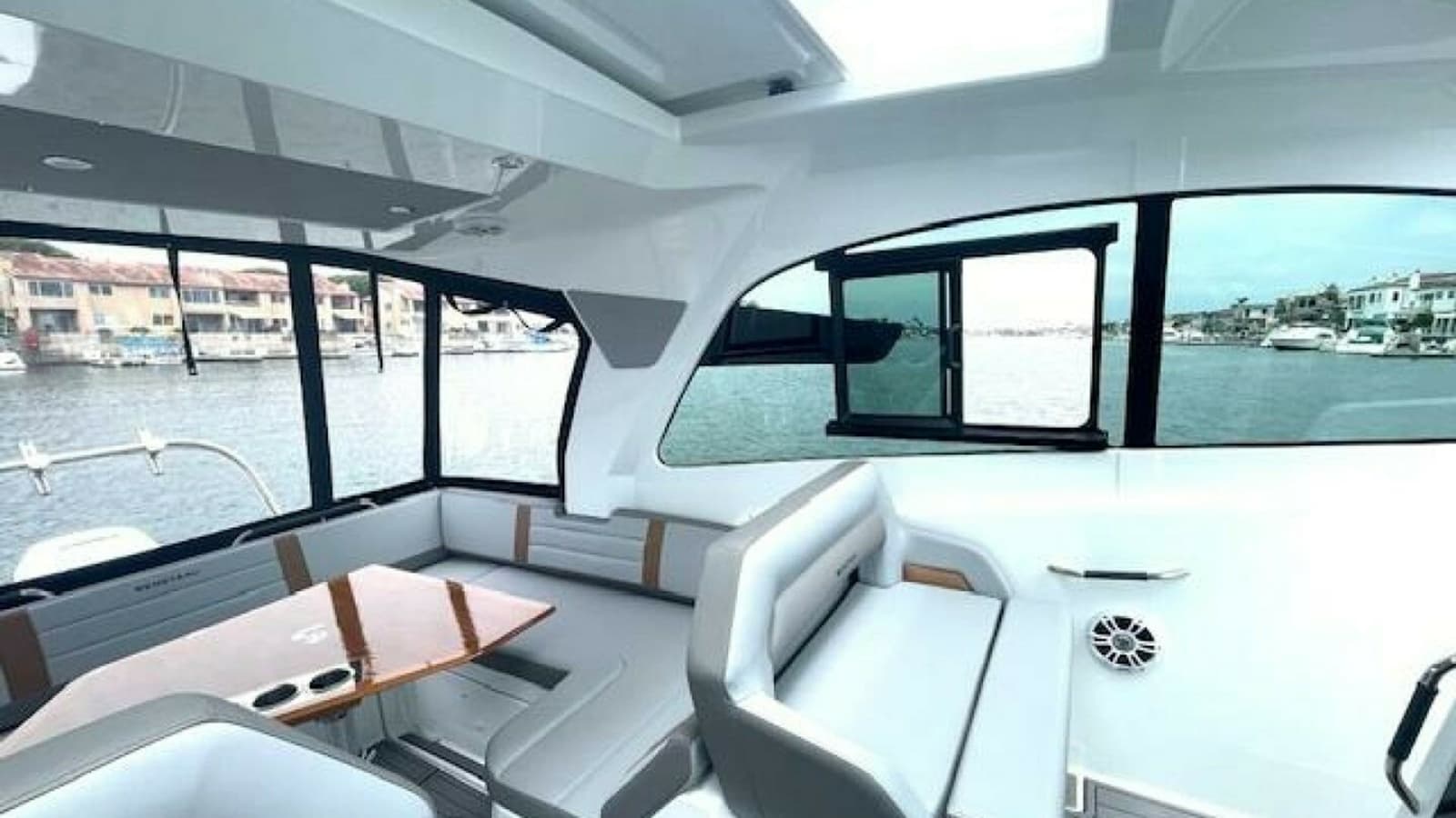 2022 Beneteau 32 Gran Turismo "FORTUNA" - Elegant Salon with Panoramic Views