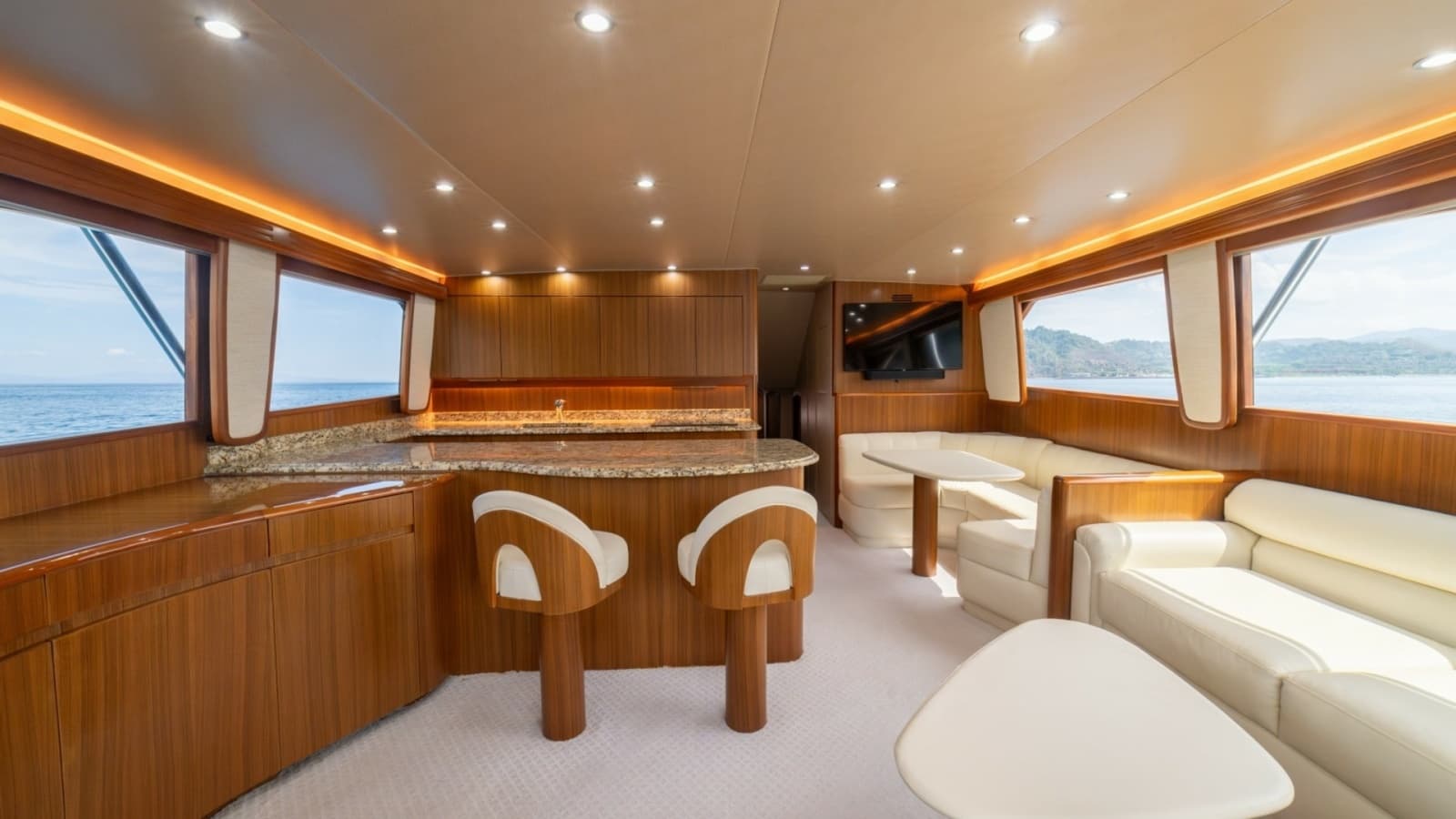 60 Viking Convertible 2012 "Contango"