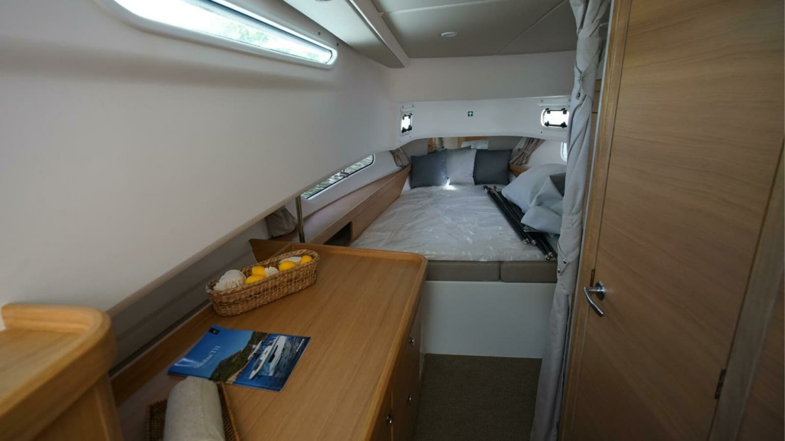 2024 Nimbus Tender 11