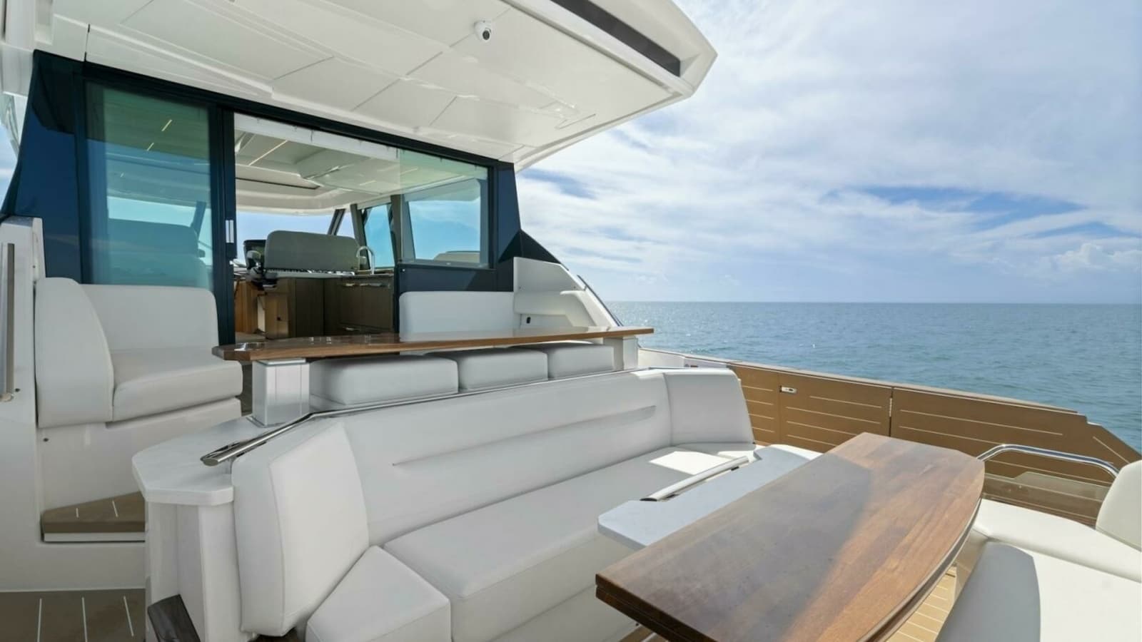2023 Tiara Yachts EX 60