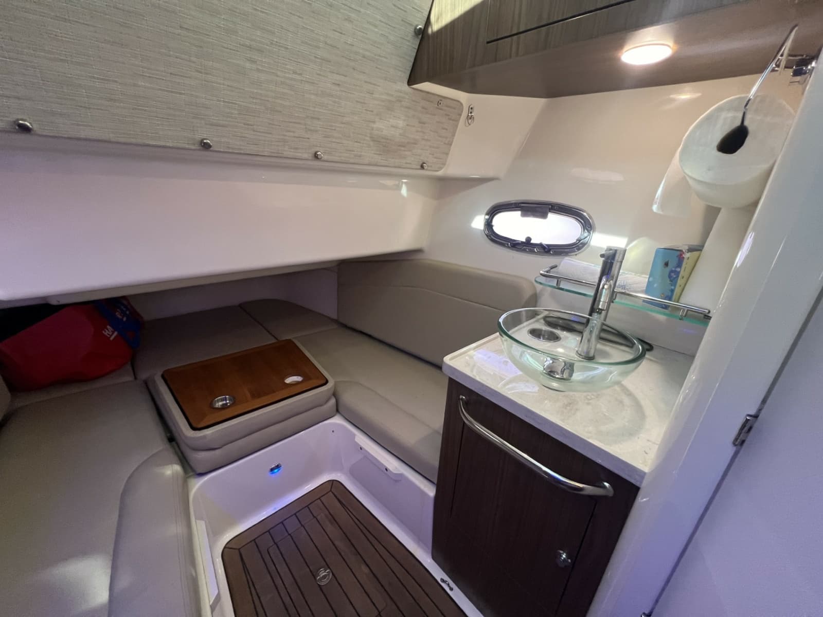 2017 Boston Whaler 380 Outrage
