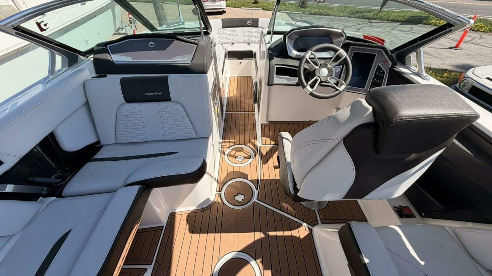 2021 Mastercraft X24