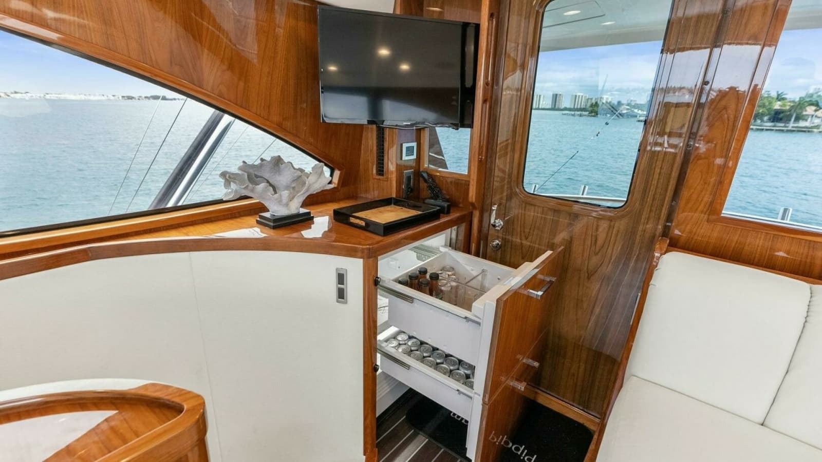 2022 Viking 68 Enclosed Bridge- PIPE DREAM- Refridgerated Drawers on Bridge