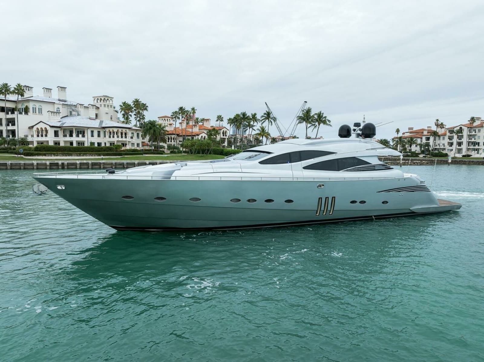 2009 Pershing 90 Express