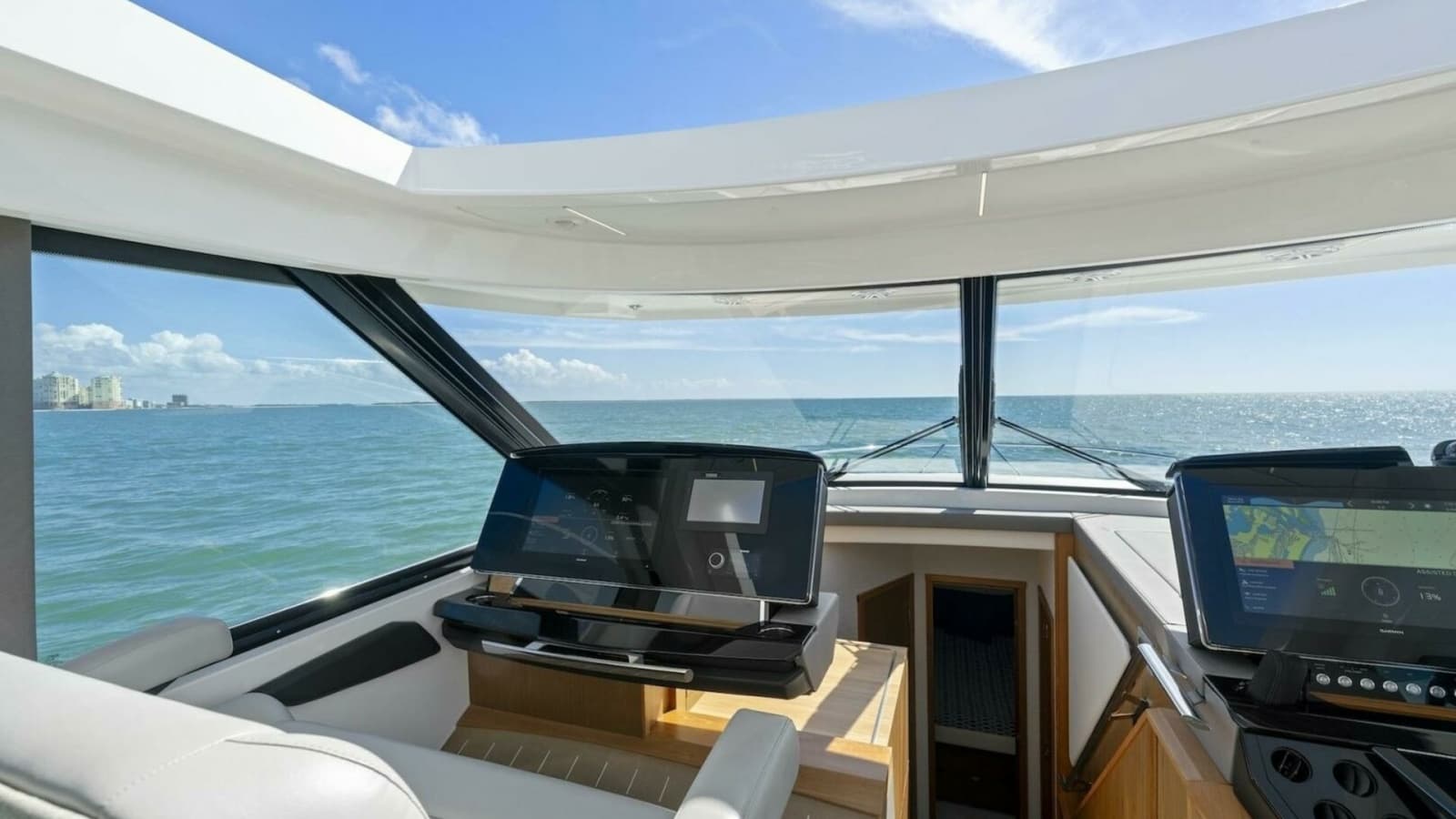 2023 Tiara Yachts EX 60
